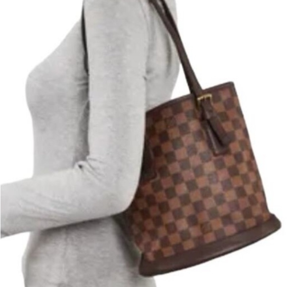 Louis Vuitton Damier Ebene Marais Bucket Bag PM